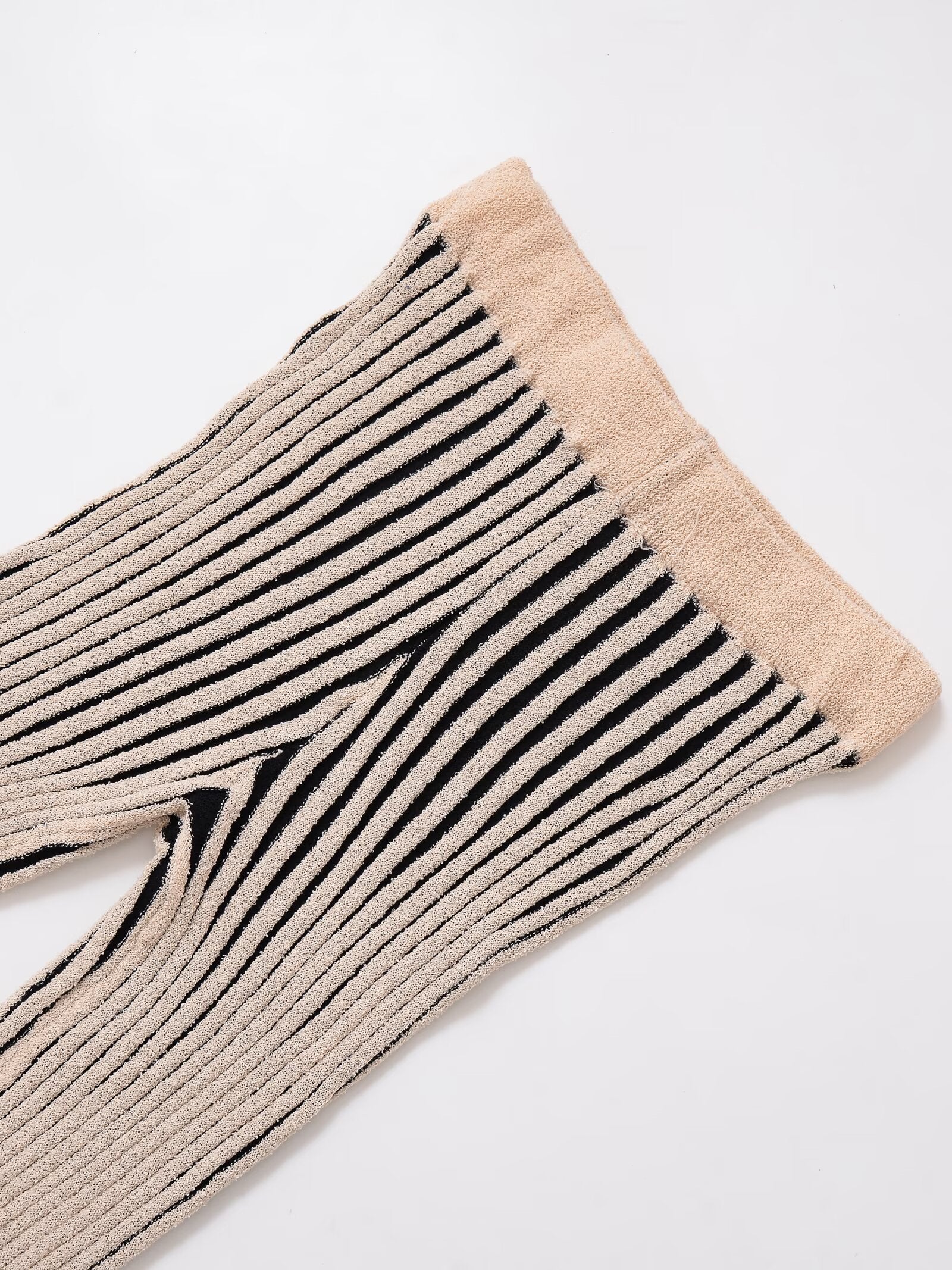 2 Pieces-Set gestreift aus Feinstrick