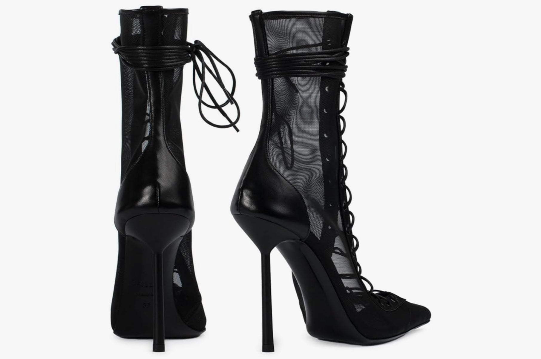 Auffallende Stiefeletten mit Schnürung