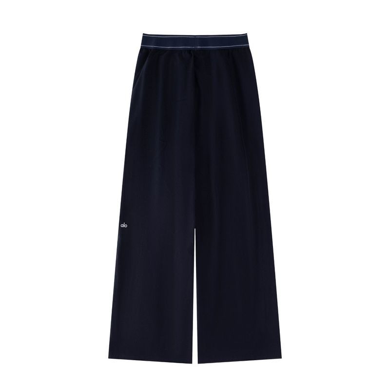 Lässige Hose mit Statement Bund